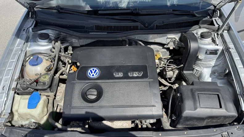 Volkswagen Golf 2002 - 6