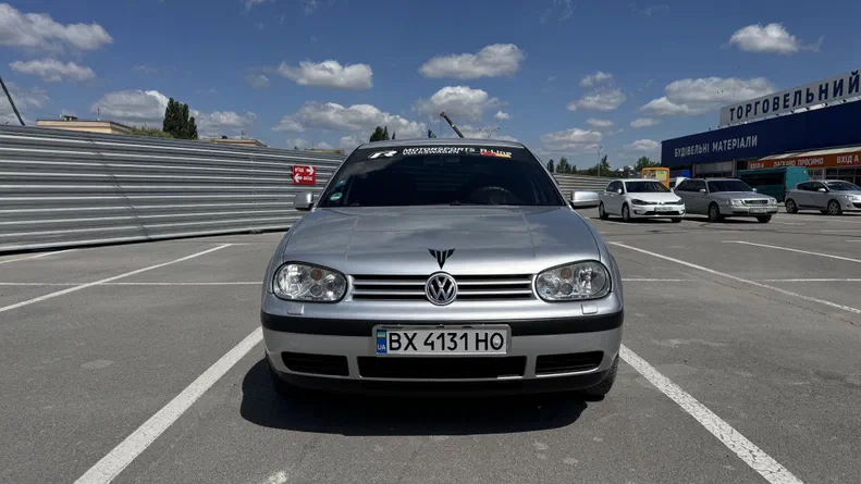 Volkswagen Golf 2002 - 9