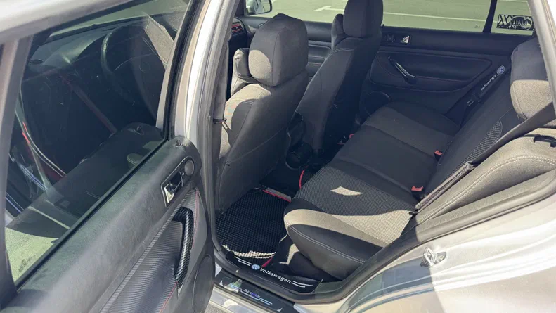 Volkswagen Golf 2002 - 2