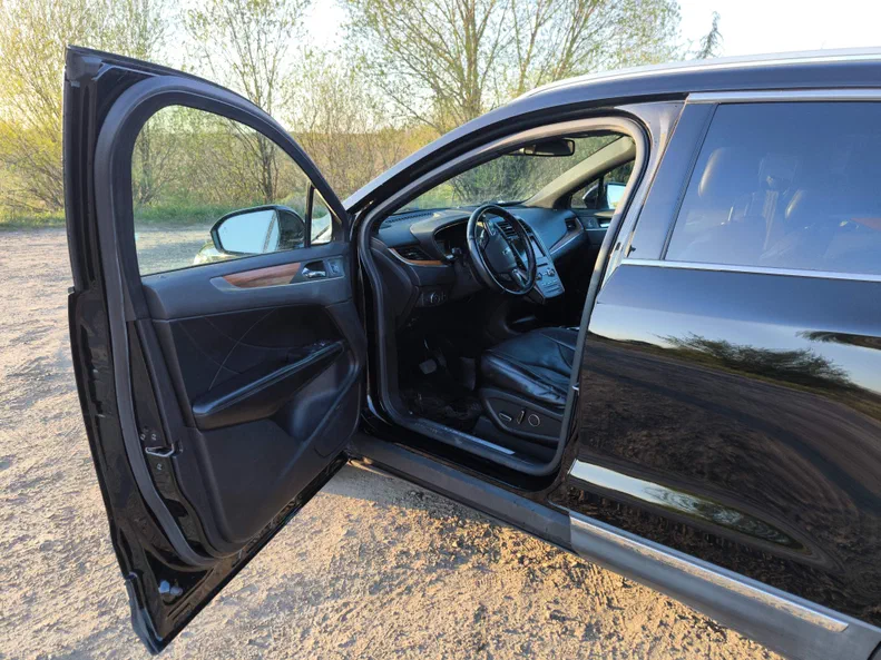Lincoln MKC 2016 - 15