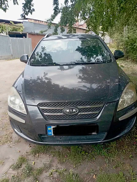 Kia Ceed 2008 - 1