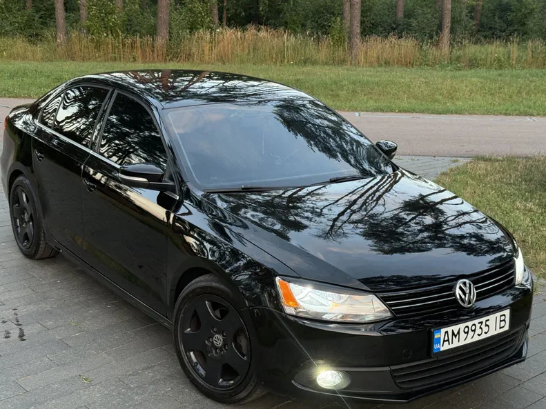 Volkswagen Jetta 2013 - 0