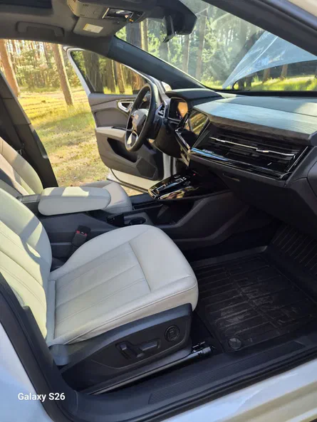 Audi Q4 e-tron 2023 - 15