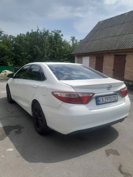 Toyota Camry 2015 - 1