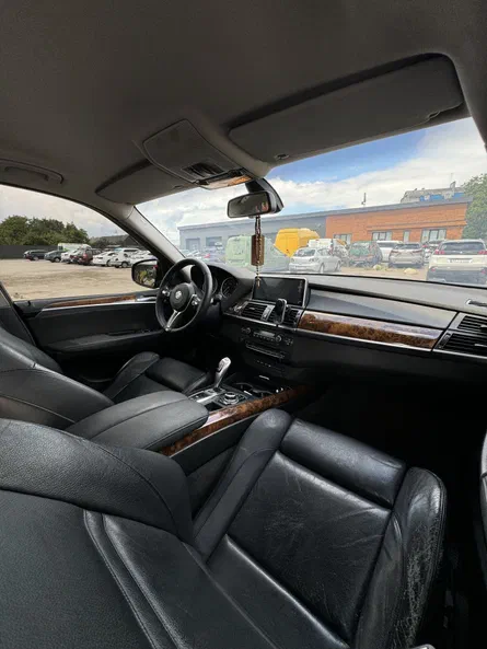 BMW X5 2012 - 12