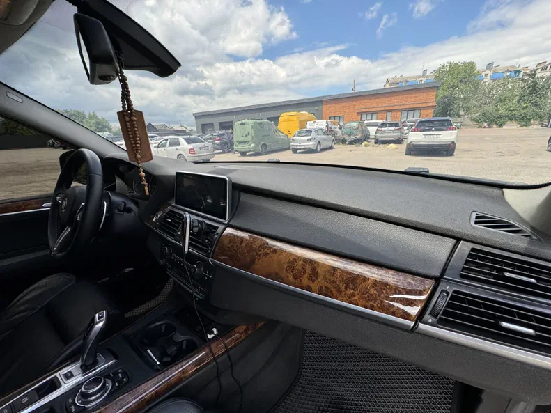 BMW X5 2012 - 1
