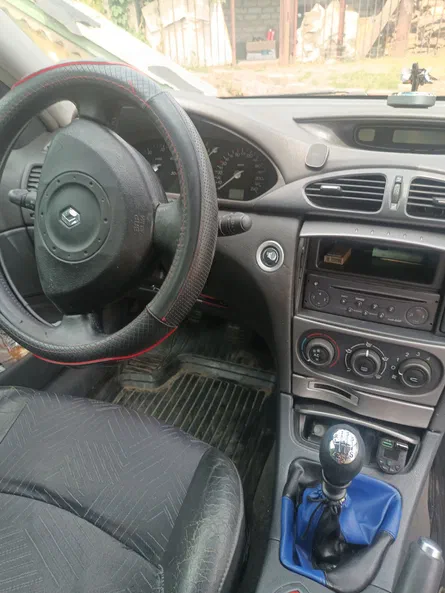Renault Laguna 2001 - 5