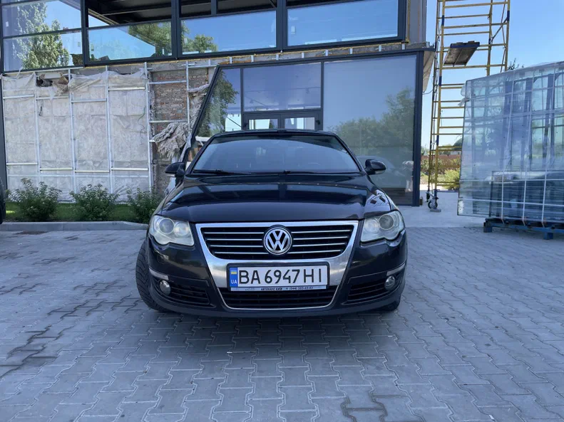 Volkswagen Passat 2005 - 1