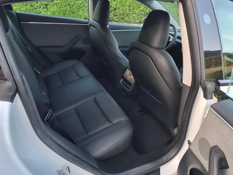 Tesla Model 3 2024 - 7