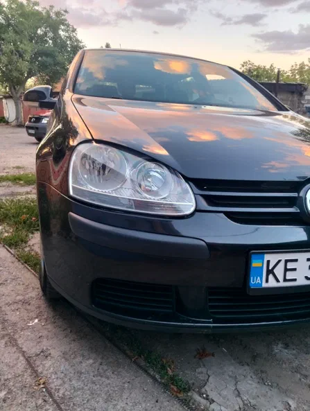 Volkswagen Golf 2006 - 1