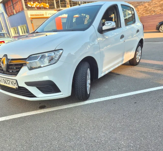 Renault Sandero 2020 - 1