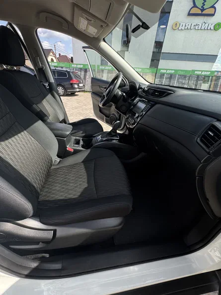 Nissan Rogue 2017 - 10