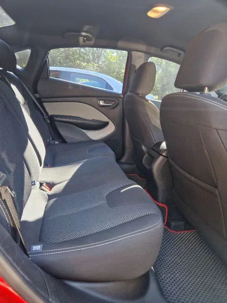 Dodge Dart 2015 - 10