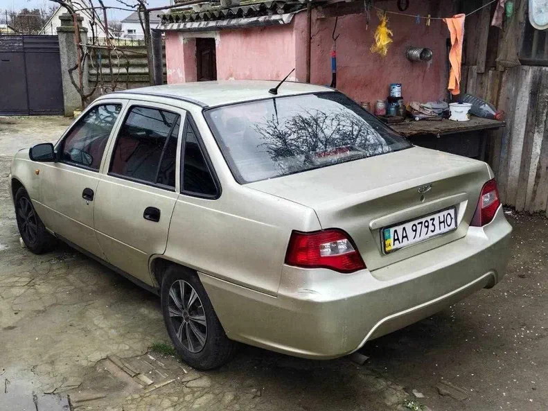 Daewoo Nexia 2008 - 3