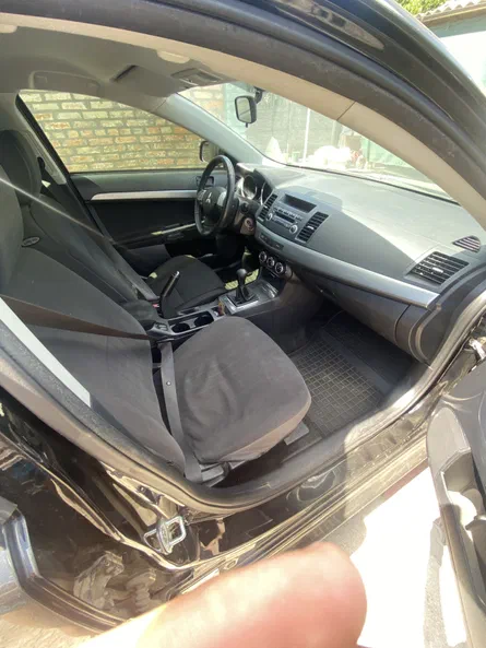 Mitsubishi Lancer 2011 - 5