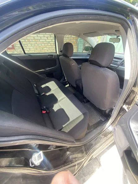 Mitsubishi Lancer 2011 - 7