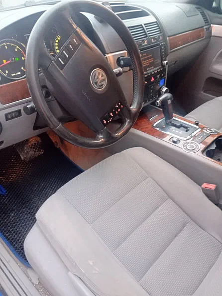 Volkswagen Touareg 2004 - 5