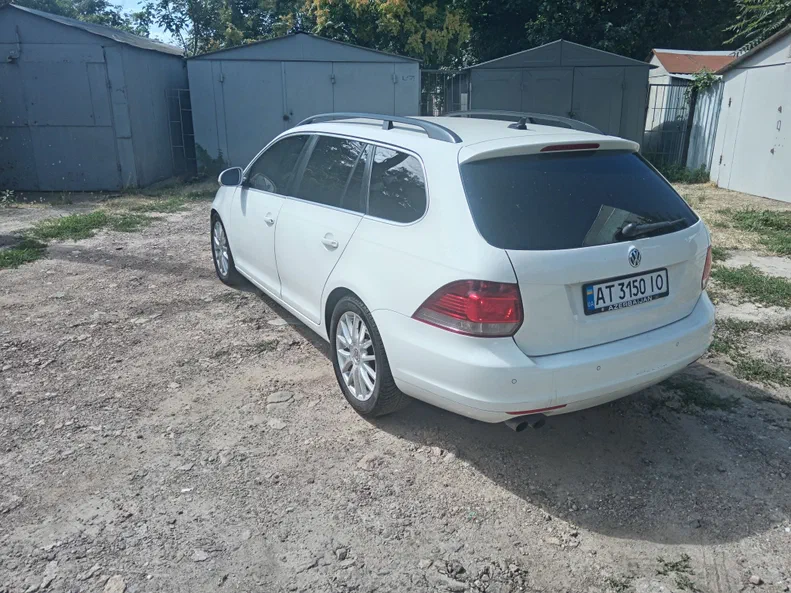 Volkswagen Golf 2011 - 2