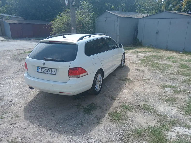 Volkswagen Golf 2011 - 3