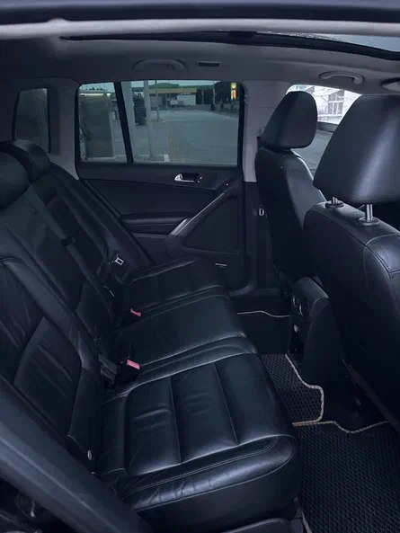 Volkswagen Tiguan 2009 - 13