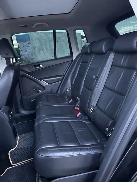 Volkswagen Tiguan 2009 - 2