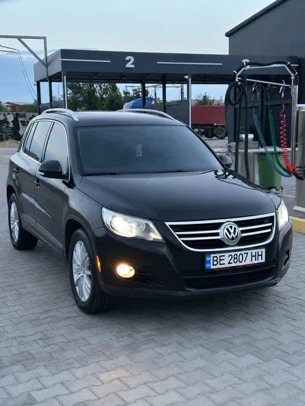 Volkswagen Tiguan 2009 - 0