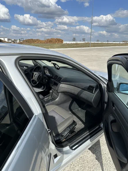 BMW 3 серія 2003 - 9