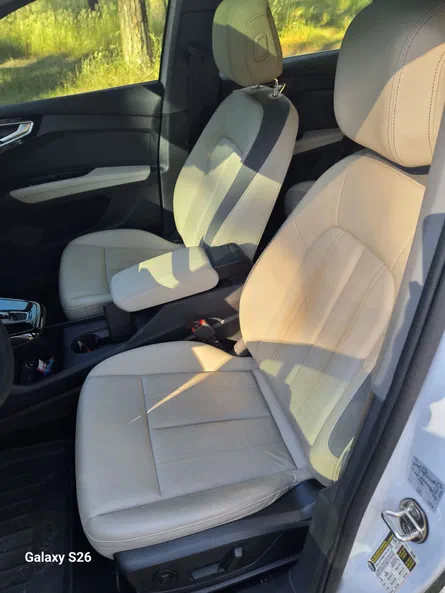 Audi Q4 e-tron 2023 - 7