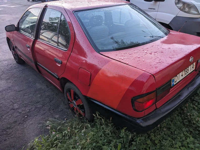 Nissan Primera 1995 - 4