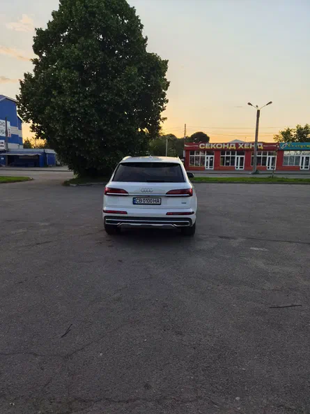 Audi Q7 2023 - 11