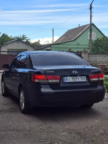 Hyundai Sonata 2008 - 9