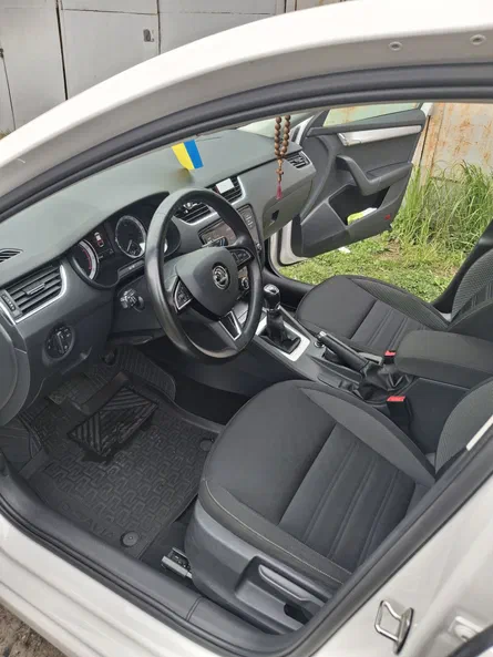 Skoda Octavia 2019 - 16