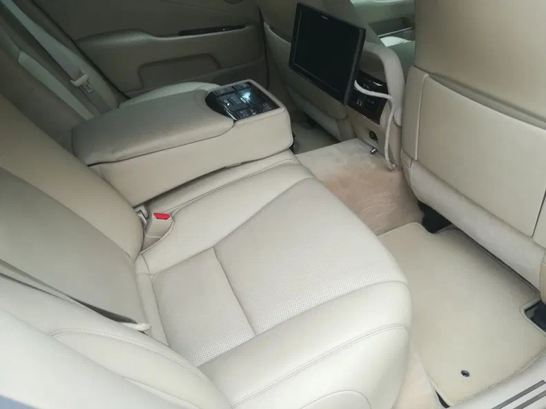Lexus LS 2008 - 5