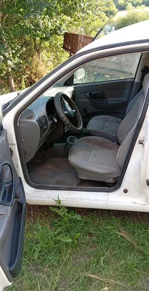 Volkswagen Caddy 2001 - 4