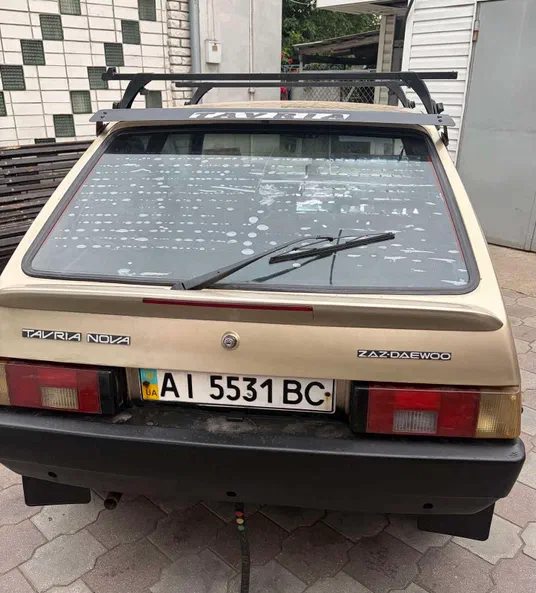 ЗАЗ 1102 «Таврія» 2001 - 4