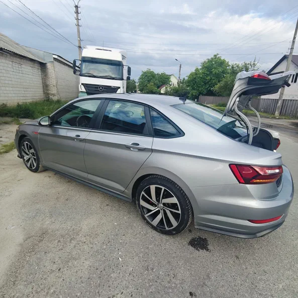 Volkswagen Jetta 2019 - 13