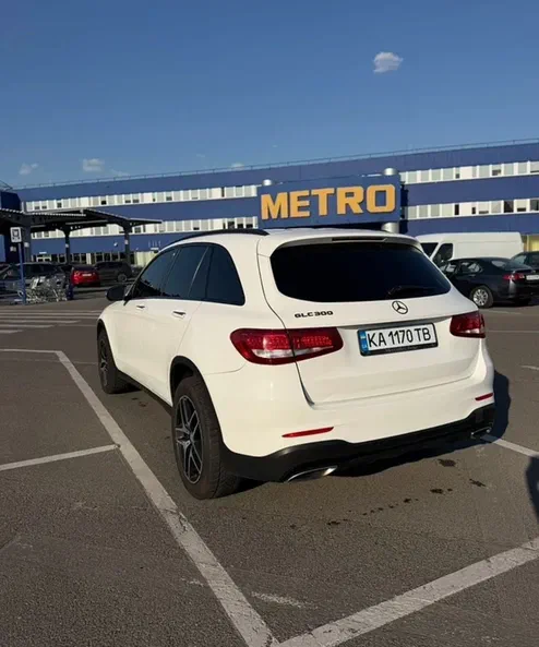 Mercedes-Benz GLC 2016 - 13