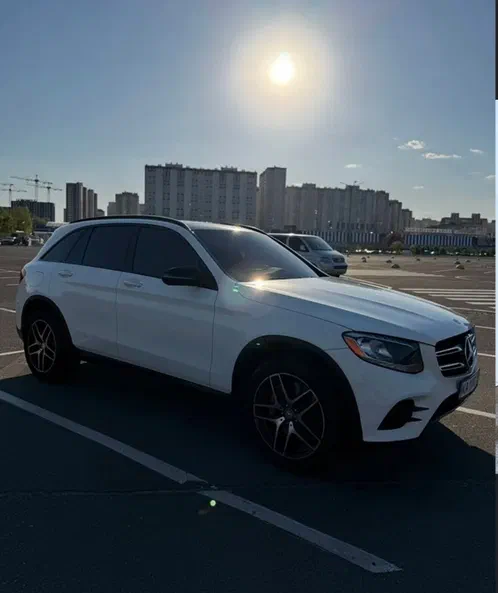 Mercedes-Benz GLC 2016 - 15