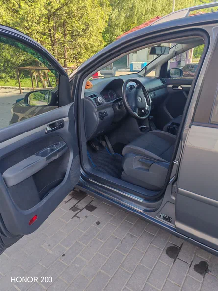Volkswagen Touran 2007 - 11