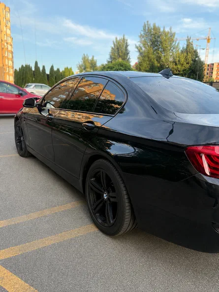 BMW 5 серія 2015 - 6