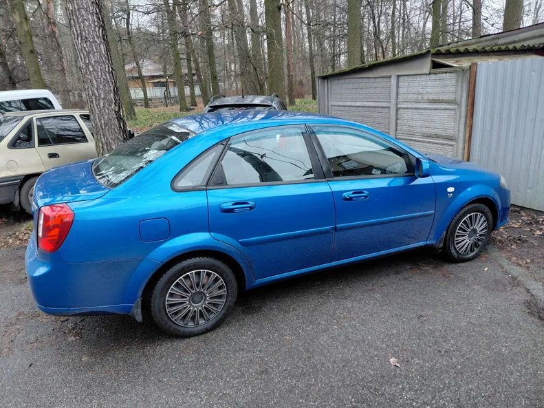 Daewoo Gentra 2014 - 1