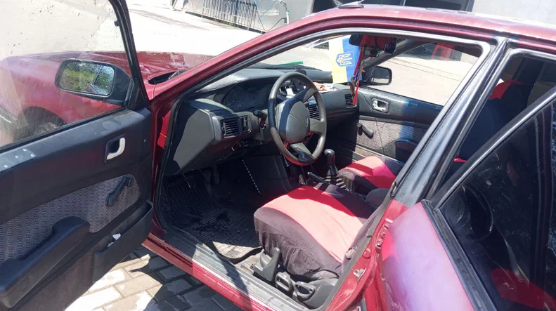 Mitsubishi Galant 1988 - 4