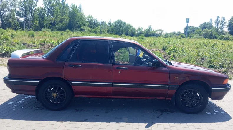 Mitsubishi Galant 1988 - 0