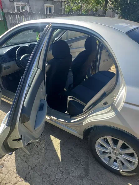 Kia Cerato 2008 - 5