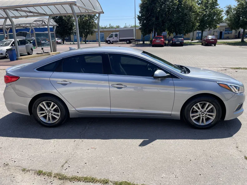 Hyundai Sonata 2016 - 4