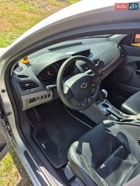 Renault Samsung SM3 2009 - 18