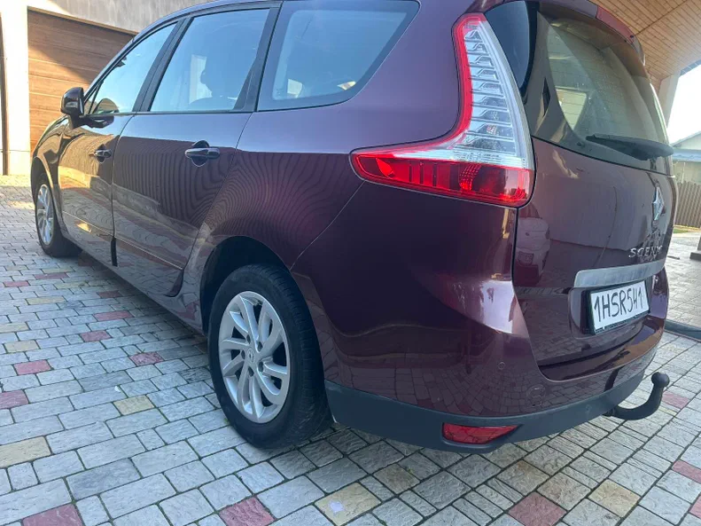 Renault Scenic 2014 - 21
