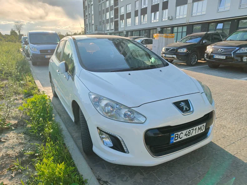 Peugeot 308 2012 - 3