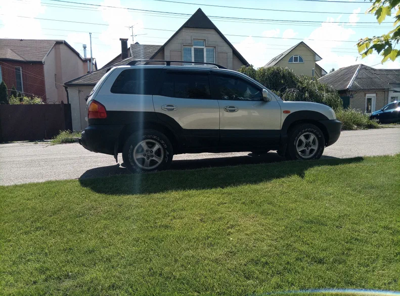 Hyundai Santa Fe 2003 - 3