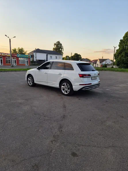 Audi Q7 2023 - 7